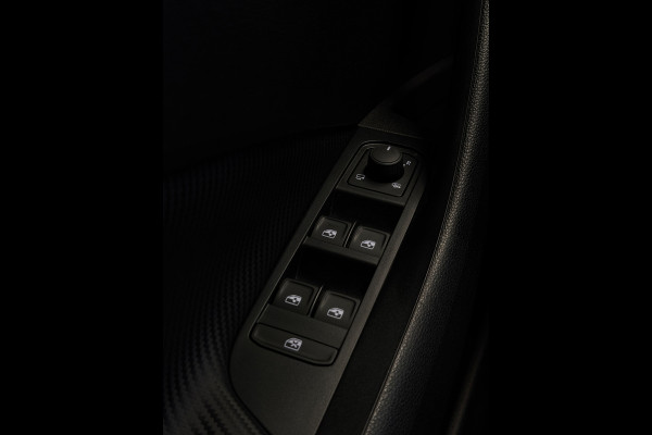Škoda SCALA 1.0 TSI Monte Carlo Pano Camera CarPlay