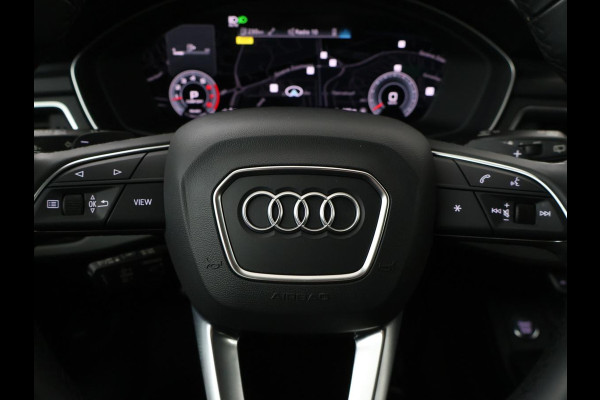 Audi A4 Avant 40 TFSI S edition | Adaptive cruise | Trekhaak | Stoelverwarming | Park assist | Navigatie | Bluetooth | Climate control