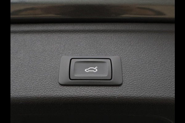 Audi A4 Avant 40 TFSI S edition | Adaptive cruise | Trekhaak | Stoelverwarming | Park assist | Navigatie | Bluetooth | Climate control
