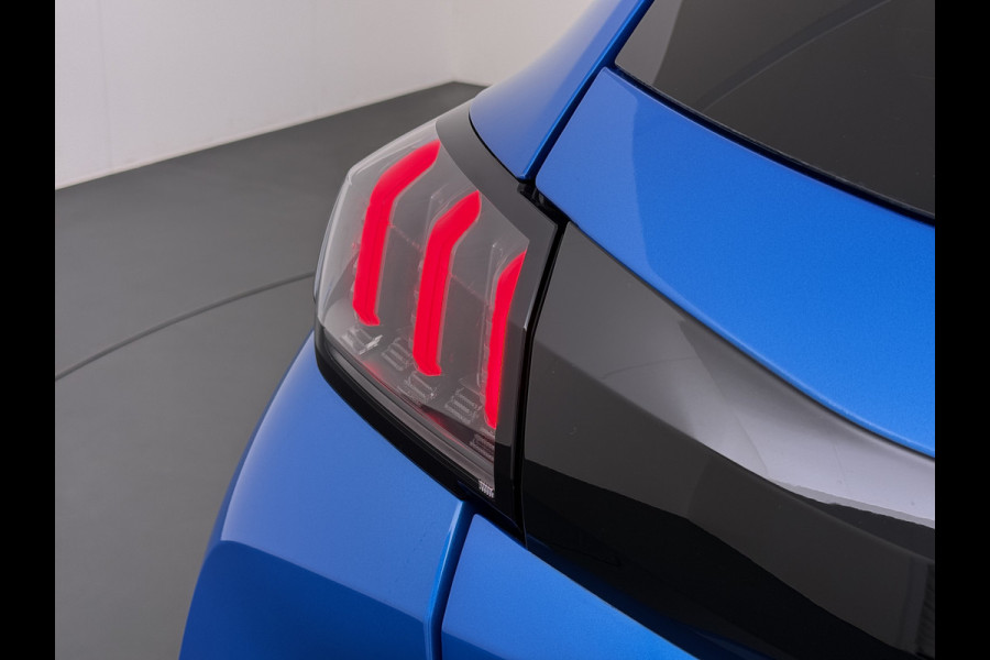 Peugeot 208 5Drs 101PK 360°Camera Apple Carplay Android Auto Isofix Ecc Allure Pack Pdc Regen-Lichtsensor Led Lmv 16" Privacy Glas Cruise Control Keyless entry/start 1e Eigenaar Origineel Nederlandse Auto