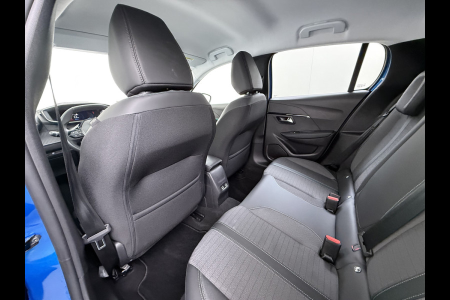 Peugeot 208 5Drs 101PK 360°Camera Apple Carplay Android Auto Isofix Ecc Allure Pack Pdc Regen-Lichtsensor Led Lmv 16" Privacy Glas Cruise Control Keyless entry/start 1e Eigenaar Origineel Nederlandse Auto