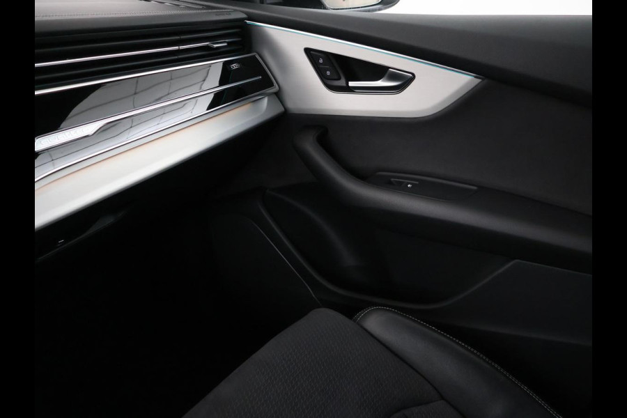 Audi Q8 60 TFSI e quattro Pro Line S Competition | SOH 79,5% | Cruise control | Memory | Stoelverwarming | 360 camera | Navigatie | Carplay | Climate control