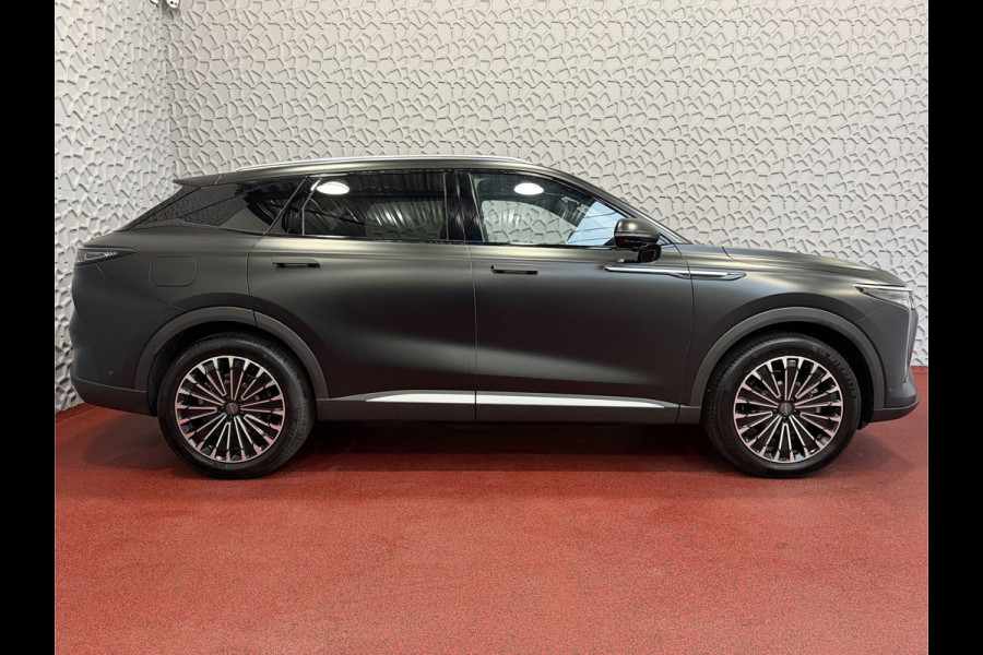 Omoda 9 OMODA 9 PREMIUM AWD | 145 KM ELEKTRISCH | 538 PK | MAT ZWART 4WD 4X4