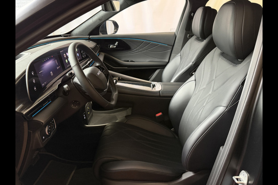 Omoda 9 OMODA 9 PREMIUM AWD | 145 KM ELEKTRISCH | 538 PK | MAT ZWART 4WD 4X4