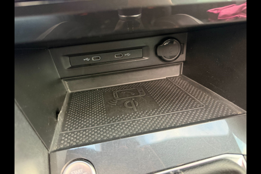 Volkswagen Tiguan 1.4 TSI eHybrid R-Line Business+ Platinum | PANO | TREKHAAK ELEK. | 1E EIG | DEALER | ACC | KEYLESS