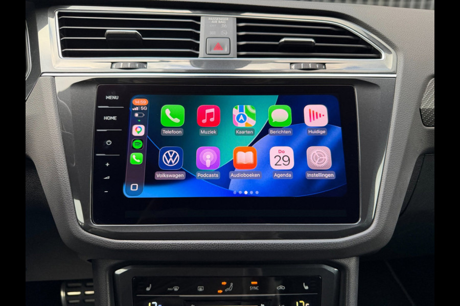 Volkswagen Tiguan 1.4 TSI eHybrid R-Line Business+ Platinum | PANO | TREKHAAK ELEK. | 1E EIG | DEALER | ACC | KEYLESS