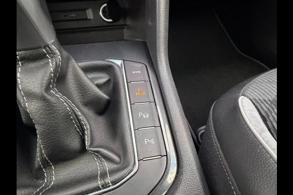 Volkswagen Tiguan 1.4 TSI eHybrid R-Line Business+ Platinum | PANO | TREKHAAK ELEK. | 1E EIG | DEALER | ACC | KEYLESS
