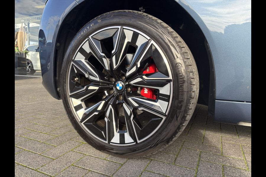 BMW X3 30e xDrive M Sport | Head-up display | Stoel-ventilatie | Memory | Blis | Zwenkbare trekhaak | Panoramadak | Alarm klasse 3 |