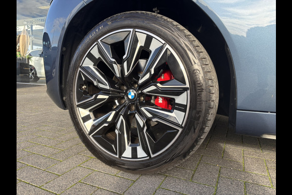 BMW X3 30e xDrive M Sport | Head-up display | Stoel-ventilatie | Memory | Blis | Zwenkbare trekhaak | Panoramadak | Alarm klasse 3 |