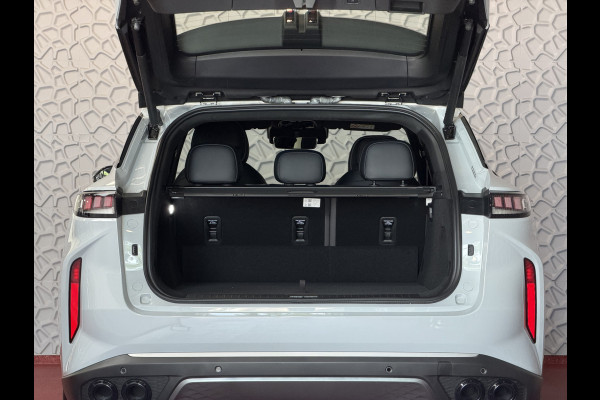 Omoda 9 OMODA 9 PREMIUM AWD 538 PK 145 KM ELEC 1000 KM TOTAAL 4WD 4X4