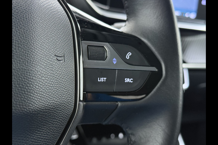 Peugeot e-2008 EV Allure Pack 50kWh Trekhaak 3D-Navi 360°Camera Apple Carplay Android Auto Ecc SOH 88% Regen-Lichtsensor Privacy Glas Led Isofix Bluetooth Cruise Control 1e Eigenaar Dealeronderhouden Origineel Nederlandse Auto