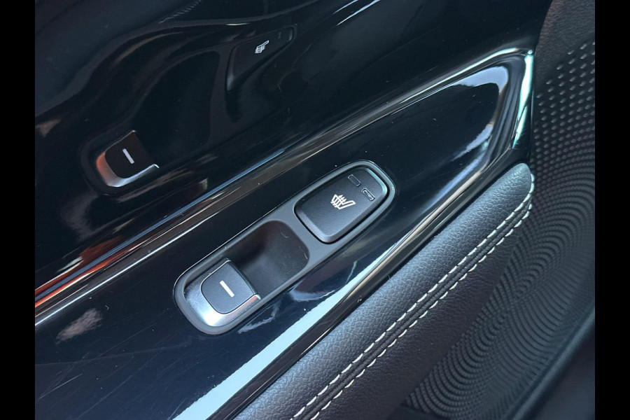 Kia e-Niro ExecutiveLine 64 kWh 204 pk | Trekhaak | Lederen bekleding | Camera | SOH 99,3% |  Schuif-Kantel Dak | Navigatie | Stoelverwarming | Stuurwielverwarming