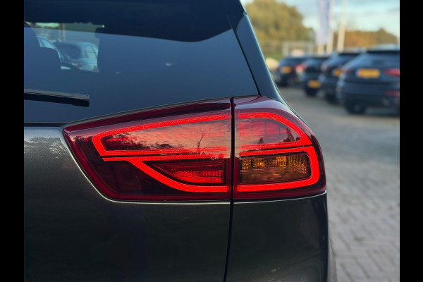 Kia e-Niro ExecutiveLine 64 kWh 204 pk | Trekhaak | Lederen bekleding | Camera | SOH 99,3% |  Schuif-Kantel Dak | Navigatie | Stoelverwarming | Stuurwielverwarming
