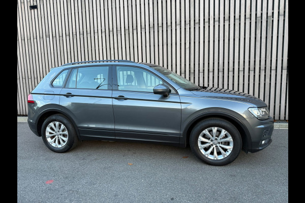 Volkswagen Tiguan 1.4 TSI Comfortline Business / Trekhaak / Xenon / Led