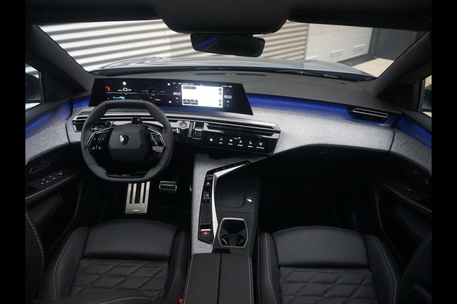 Peugeot E-5008 GT Exclusive 73 kWh 7p Panoramadak | Afn. Trekhaak