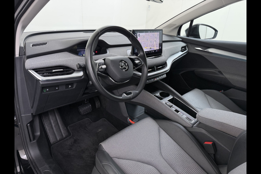 Škoda ENYAQ iV 180PK SOH 90% Trekhaak Camera Navi Apple Carplay Android Auto P-Assist Pdc Isofix DAB Lmv Bluetooth Keyless-go Rijstrooksensor 1.000KG Trekgewicht 1e Eigenaar Origineel Nederlandse Auto