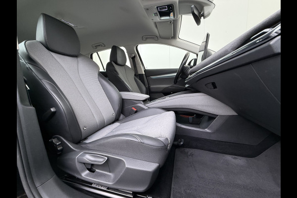 Škoda ENYAQ iV 180PK SOH 90% Trekhaak Camera Navi Apple Carplay Android Auto P-Assist Pdc Isofix DAB Lmv Bluetooth Keyless-go Rijstrooksensor 1.000KG Trekgewicht 1e Eigenaar Origineel Nederlandse Auto