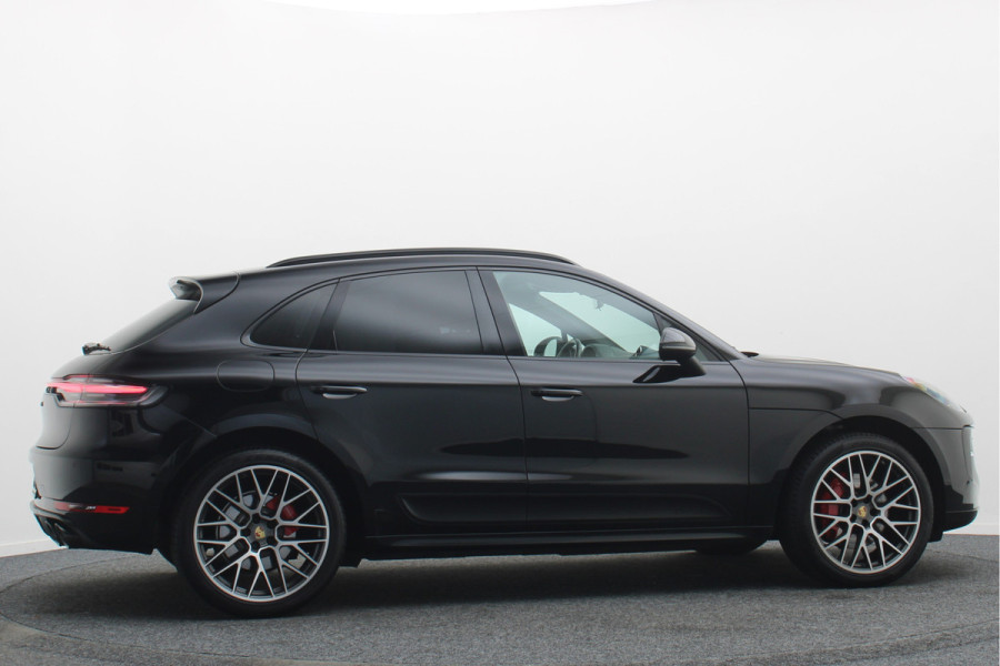 Porsche Macan 2.9 GTS Sport-chrono Pakket Plus, Panoramadak, Camera, Sport uitlaat, Navigatie, Trekhaak, 21''