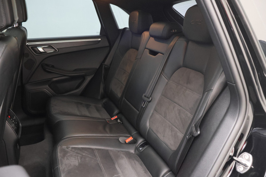 Porsche Macan 2.9 GTS Sport-chrono Pakket Plus, Panoramadak, Camera, Sport uitlaat, Navigatie, Trekhaak, 21''