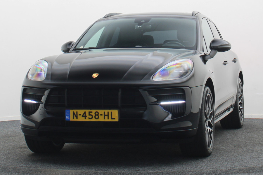 Porsche Macan 2.9 GTS Sport-chrono Pakket Plus, Panoramadak, Camera, Sport uitlaat, Navigatie, Trekhaak, 21''