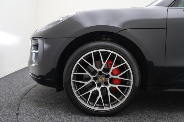 Porsche Macan 2.9 GTS Sport-chrono Pakket Plus, Panoramadak, Camera, Sport uitlaat, Navigatie, Trekhaak, 21''