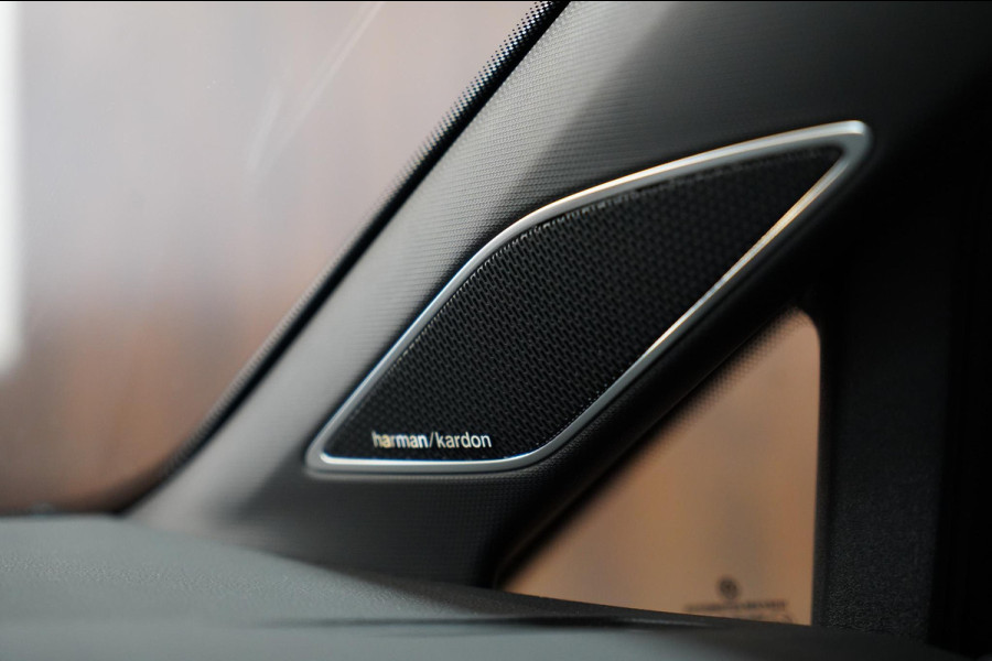 Volkswagen Golf 2.0 TSI R 4Motion PERFORMANCE|PANO|AKRA|ACC|CRBN KIT|NRING|H&K|MEMORY|STOEL KOELING