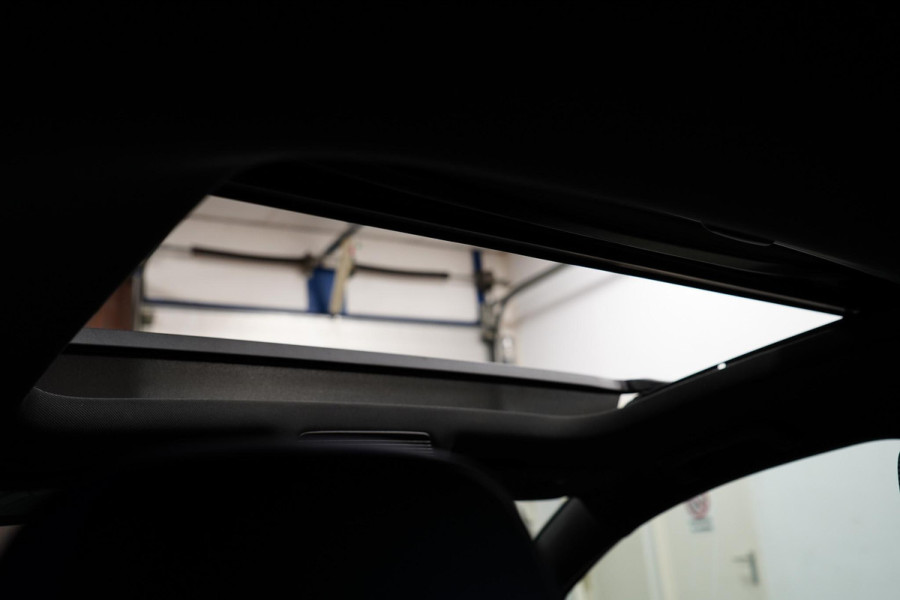 Volkswagen Golf 2.0 TSI R 4Motion PERFORMANCE|PANO|AKRA|ACC|CRBN KIT|NRING|H&K|MEMORY|STOEL KOELING