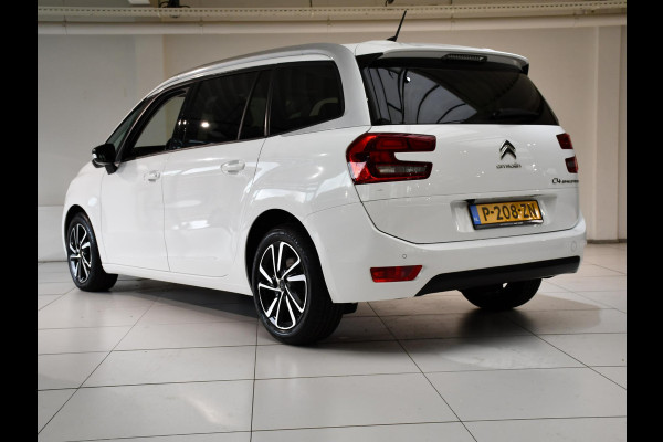Citroën Grand C4 Spacetourer 1.2 PureTech Shine | 7 Persoons | Navigatie | Apple CarPlay / Android Auto | Verwarmde voorstoelen |