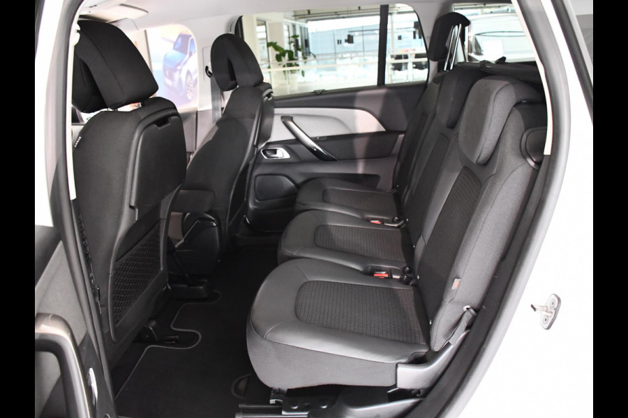 Citroën Grand C4 Spacetourer 1.2 PureTech Shine | 7 Persoons | Navigatie | Apple CarPlay / Android Auto | Verwarmde voorstoelen |