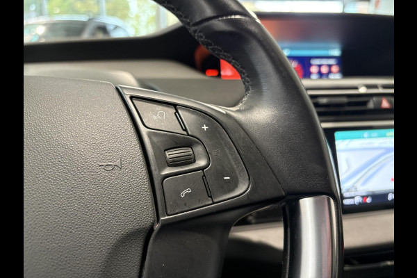 Citroën Grand C4 Spacetourer 1.2 PureTech Shine | 7 Persoons | Navigatie | Apple CarPlay / Android Auto | Verwarmde voorstoelen |