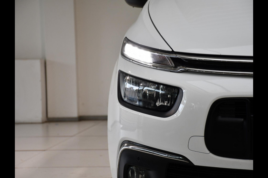Citroën Grand C4 Spacetourer 1.2 PureTech Shine | 7 Persoons | Navigatie | Apple CarPlay / Android Auto | Verwarmde voorstoelen |