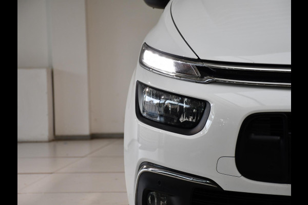 Citroën Grand C4 Spacetourer 1.2 PureTech Shine | 7 Persoons | Navigatie | Apple CarPlay / Android Auto | Verwarmde voorstoelen |