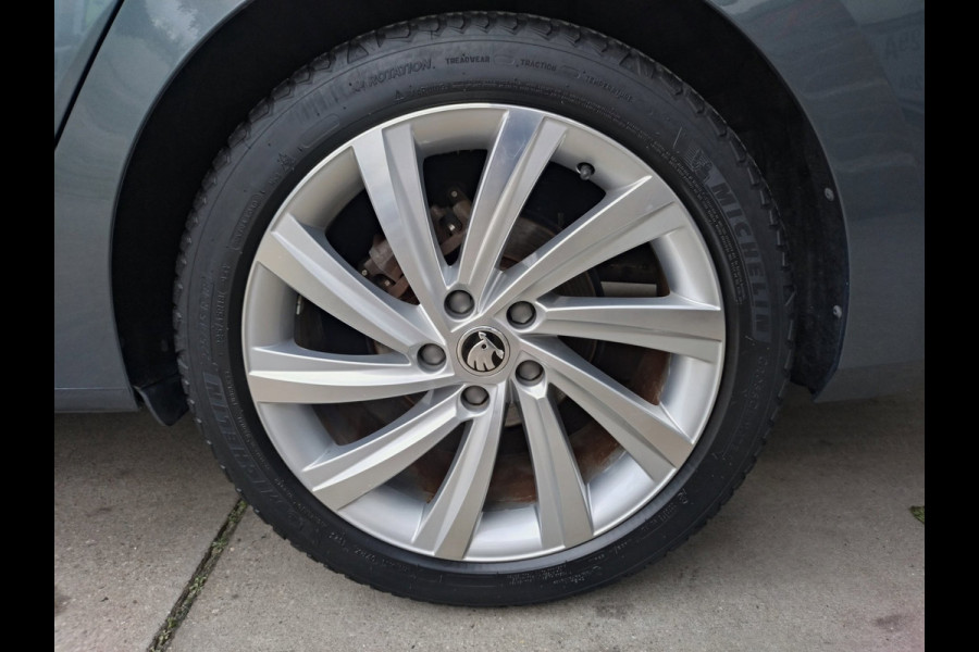 Škoda Octavia Combi 1.0 e-TSI Business Edition