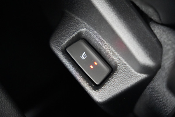 Renault Master E-Tech T35 L3H2 Advance long range 87 kWh 143pk - Navi - Betimmering - Stoelverwarming - Camera - 270GR Deuren - 360 Parkeersensoren -
