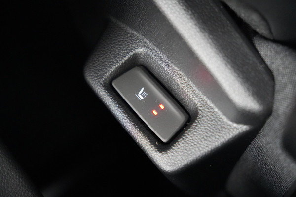 Renault Master E-Tech T35 L3H2 Advance long range 87 kWh 143pk - Navi - Betimmering - Stoelverwarming - Camera - 270GR Deuren - 360 Parkeersensoren -