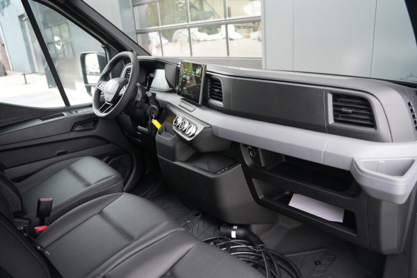 Renault Master E-Tech T35 L3H2 Advance long range 87 kWh 143pk - Navi - Betimmering - Stoelverwarming - Camera - 270GR Deuren - 360 Parkeersensoren -