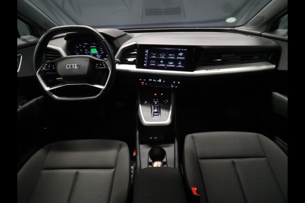 Audi Q4 e-tron 35 Launch edition 55 kWh [ADAPTIVE CRUISE CONTROL, APPLE CARPLAY, ANDROID, STOELVERWARMING, DIGITAL DASH, CAMERA, PDC V+A, STUURWIEL MULTIFUNTIONEEL, ELEKTRISCHE ACHTERKLEP, LED, SMARTPHONE INTERFACE, CLIMATE CONTROL