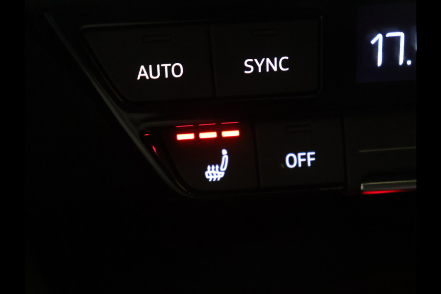 Audi Q4 e-tron 35 Launch edition 55 kWh [ADAPTIVE CRUISE CONTROL, APPLE CARPLAY, ANDROID, STOELVERWARMING, DIGITAL DASH, CAMERA, PDC V+A, STUURWIEL MULTIFUNTIONEEL, ELEKTRISCHE ACHTERKLEP, LED, SMARTPHONE INTERFACE, CLIMATE CONTROL