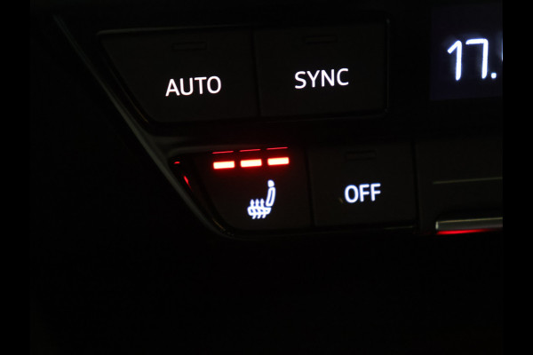 Audi Q4 e-tron 35 Launch edition 55 kWh [ADAPTIVE CRUISE CONTROL, APPLE CARPLAY, ANDROID, STOELVERWARMING, DIGITAL DASH, CAMERA, PDC V+A, STUURWIEL MULTIFUNTIONEEL, ELEKTRISCHE ACHTERKLEP, LED, SMARTPHONE INTERFACE, CLIMATE CONTROL