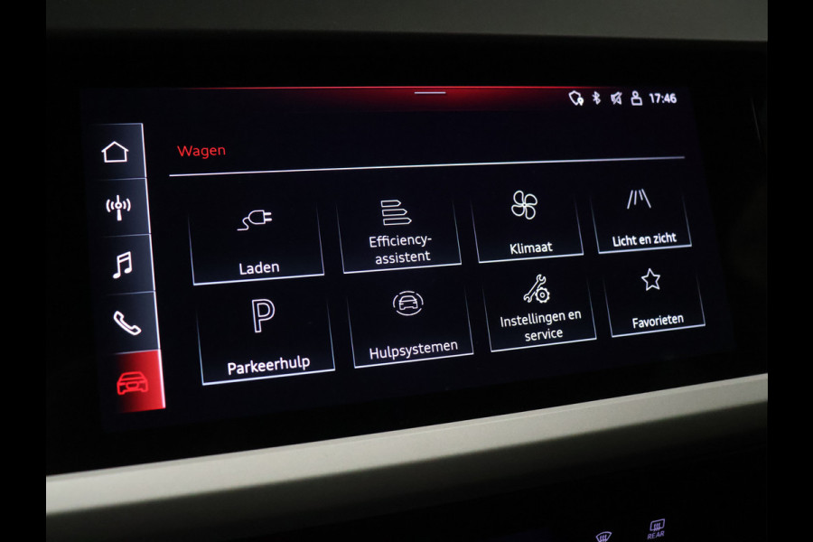 Audi Q4 e-tron 35 Launch edition 55 kWh [ADAPTIVE CRUISE CONTROL, APPLE CARPLAY, ANDROID, STOELVERWARMING, DIGITAL DASH, CAMERA, PDC V+A, STUURWIEL MULTIFUNTIONEEL, ELEKTRISCHE ACHTERKLEP, LED, SMARTPHONE INTERFACE, CLIMATE CONTROL