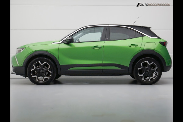 Opel Mokka-e Ultimate Sport 50-kWh (APPLE CARPLAY,STUUR-STOELVERWARMING,KEYLESS,ACHTERUITRIJCAMERA,LANE ASSIST,ADAPTIVE CRUISE)