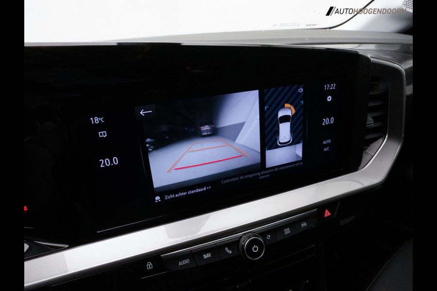 Opel Mokka-e Ultimate Sport 50-kWh (APPLE CARPLAY,STUUR-STOELVERWARMING,KEYLESS,ACHTERUITRIJCAMERA,LANE ASSIST,ADAPTIVE CRUISE)