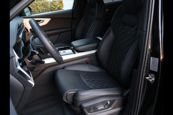 Audi Q7 55 TFSI e Quattro S-line | RS stoelen | Pano | B&O | Trekhaak