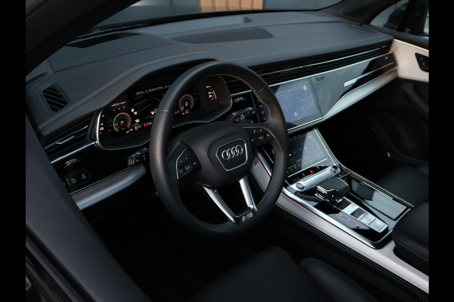 Audi Q7 55 TFSI e Quattro S-line | RS stoelen | Pano | B&O | Trekhaak