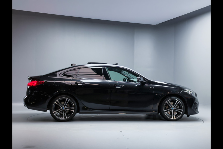 BMW 2 Serie Gran Coupé 218i M-Sport Pano | ACC | Camera | Leder | LED | 19"
