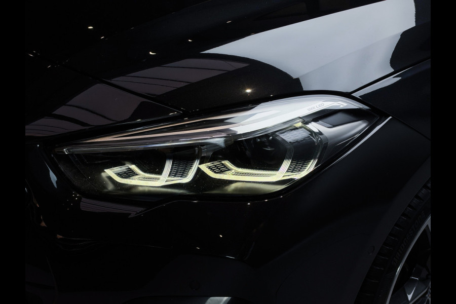 BMW 2 Serie Gran Coupé 218i M-Sport Pano | ACC | Camera | Leder | LED | 19"
