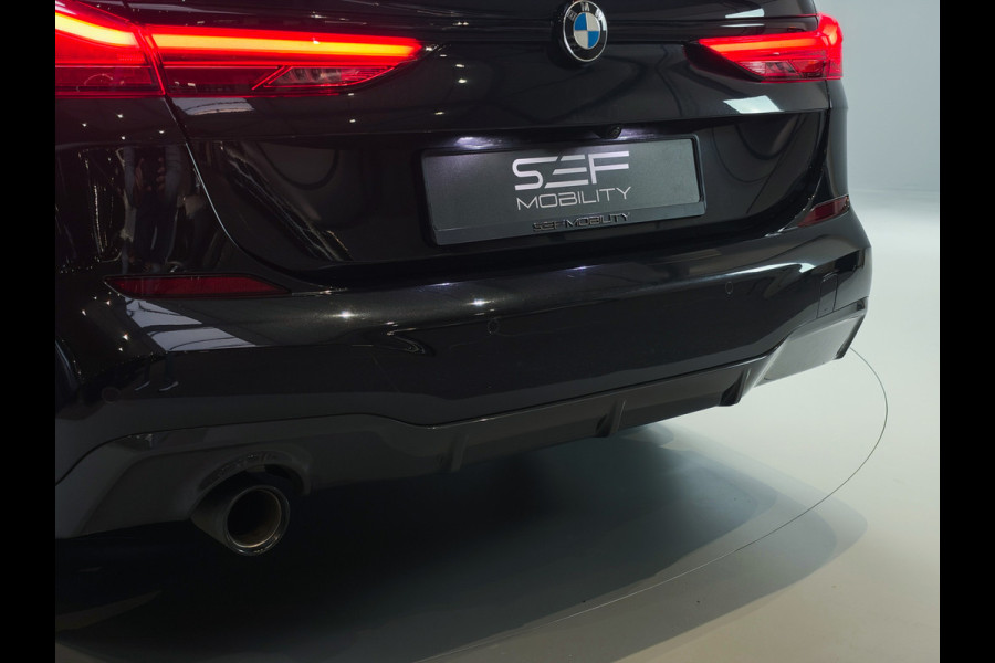 BMW 2 Serie Gran Coupé 218i M-Sport Pano | ACC | Camera | Leder | LED | 19"