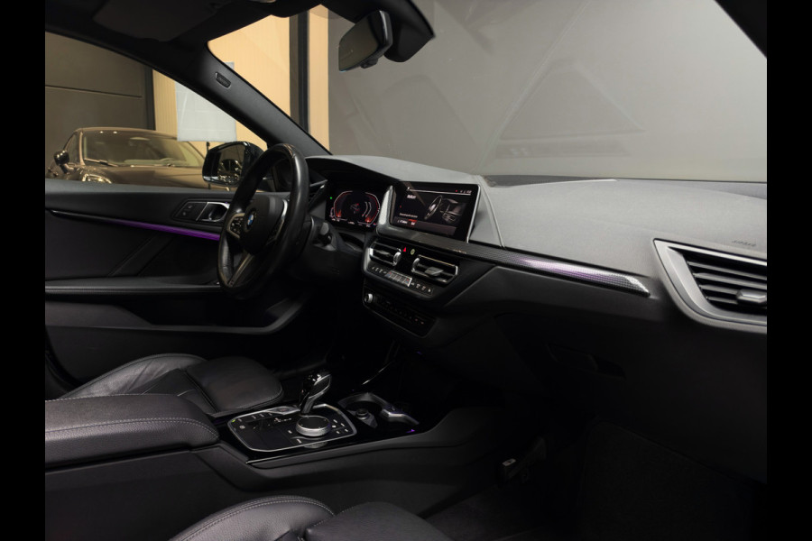 BMW 2 Serie Gran Coupé 218i M-Sport Pano | ACC | Camera | Leder | LED | 19"