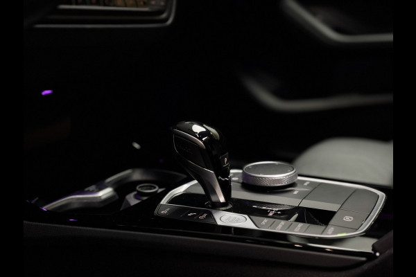 BMW 2 Serie Gran Coupé 218i M-Sport Pano | ACC | Camera | Leder | LED | 19"