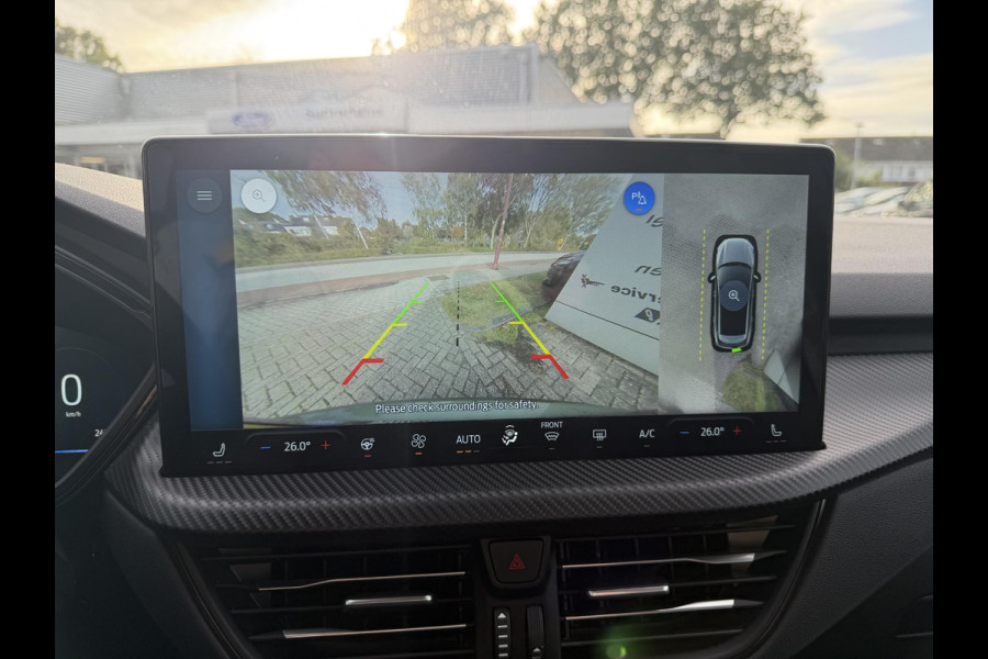 Ford Kuga 2.5 PHEV ST-Line X 243pk | Black Package | Wegklapbare trekhaak (elektrisch bedienbaar) | Panoramadak, elektrisch te openen | Adaptieve Matrix LED koplampen met | Winter Pack